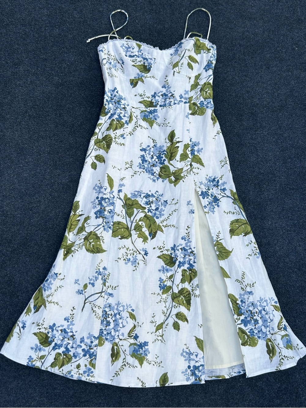 Reformation Juliette Linen Midi Dress in Riviera White Blue Floral Size 6
